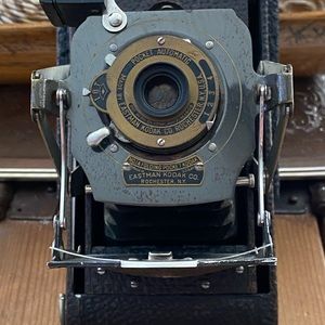 Vintage Folding Pocket Kodak camera
